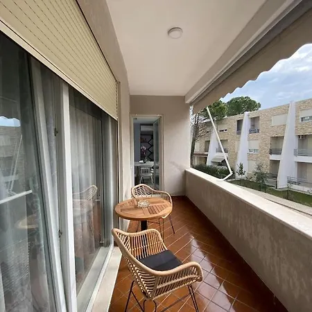 Ek Apartament